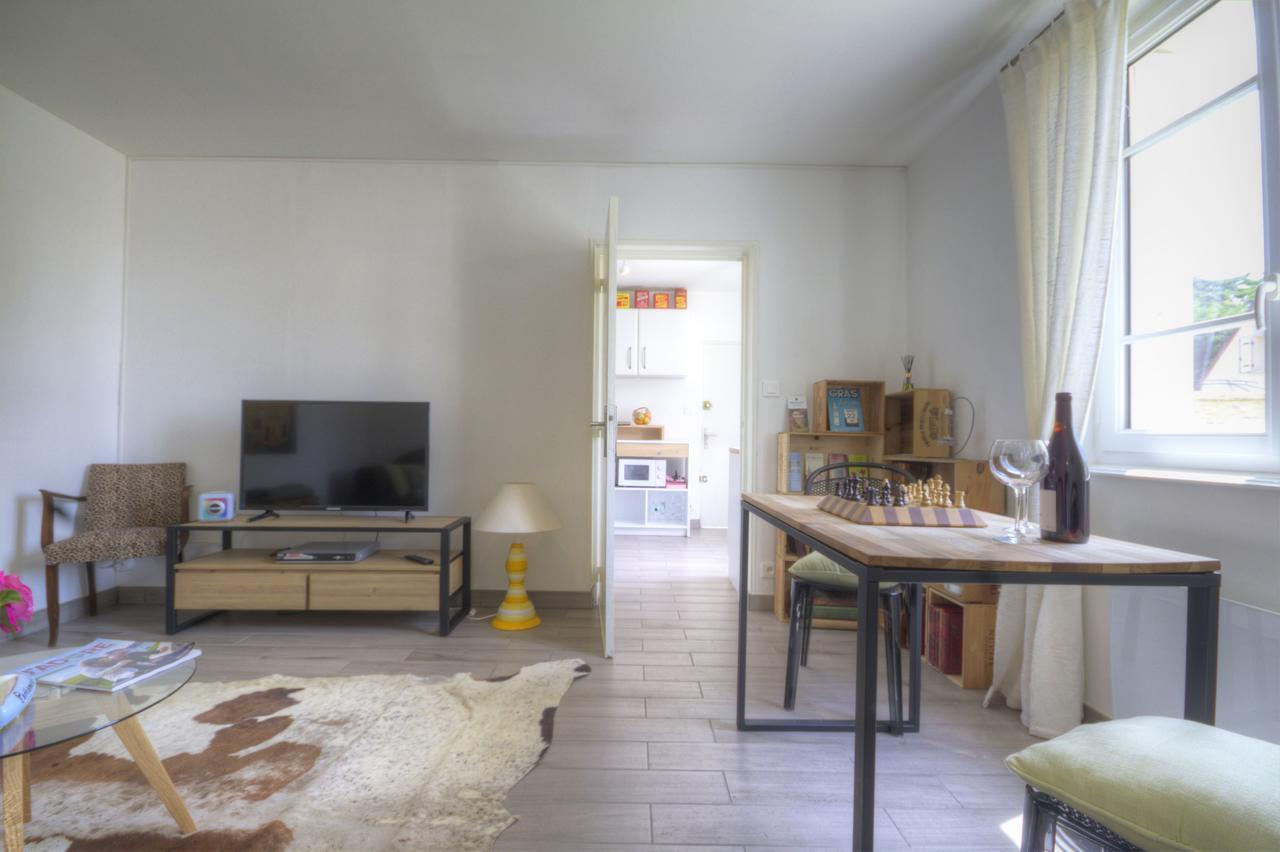Vila L'Escale De Jules Et Lily Bligny-les-Beaune Exteriér fotografie